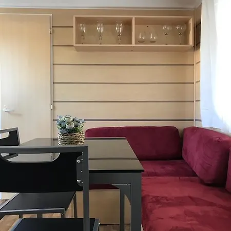 Kemping Slow M'ocean *