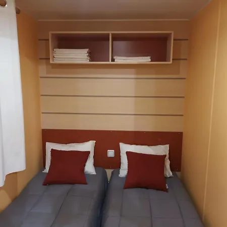 Slow M'ocean Kemping Pataias